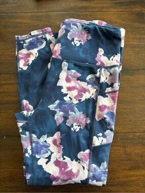 Floral Navy Active Leggings